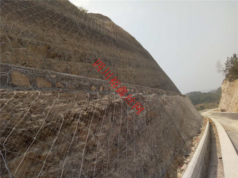 <font color='red'><font color='red'>邊坡</font><font color='red'>防護(hù)網(wǎng)</font></font>